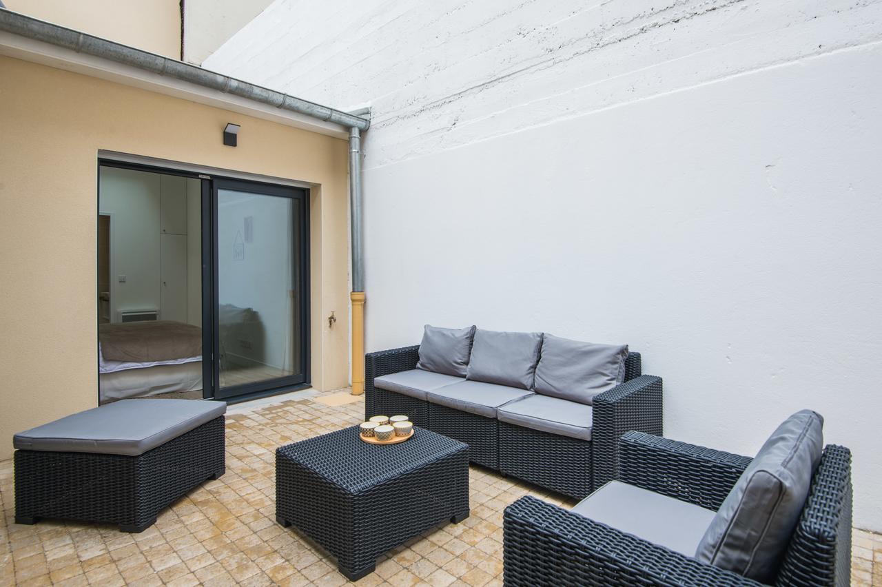 Vintage, F3 Avec Terrasse, Villa Saint Charles París Exterior foto